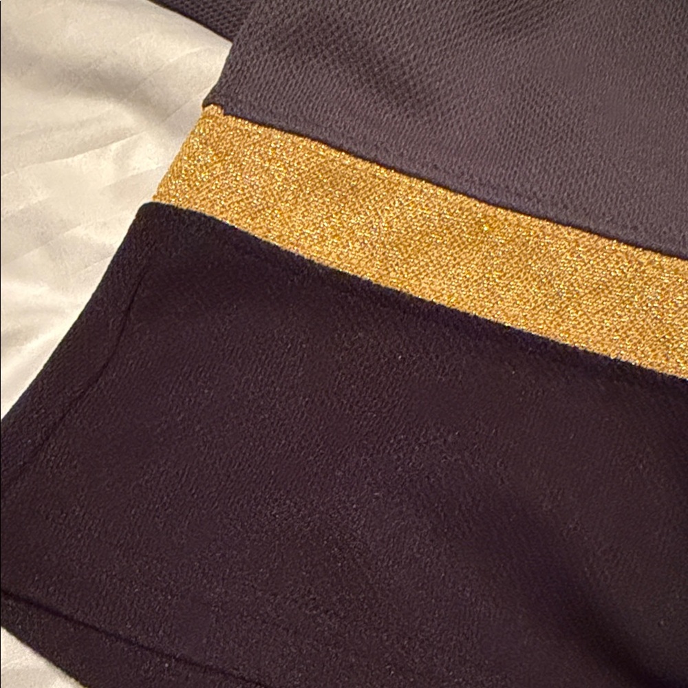 VEGAS KNIGHTS adidas Gray and Gold Hockey Jersey - Picture 5 of 5